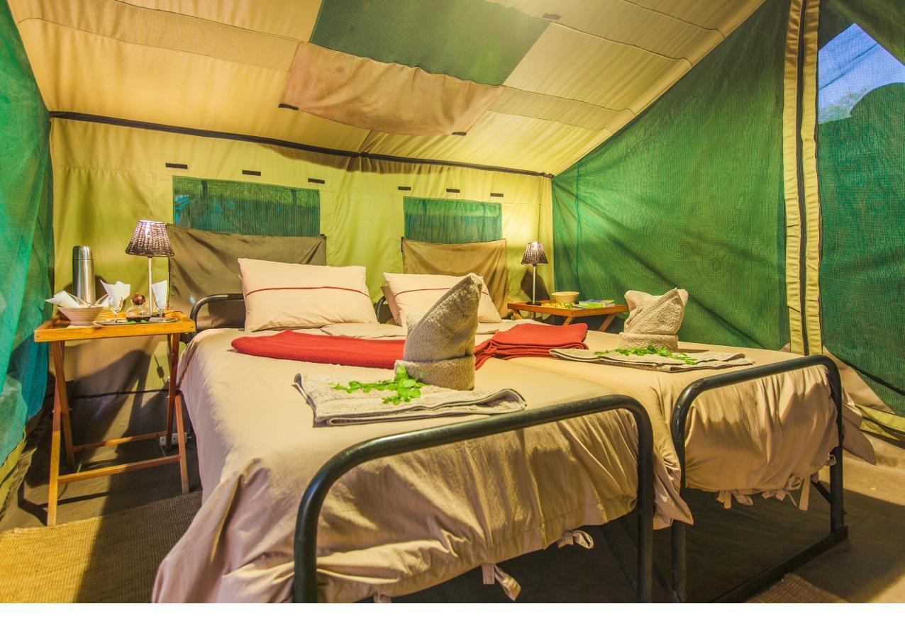 Epupa Campヴィラ エクステリア 写真